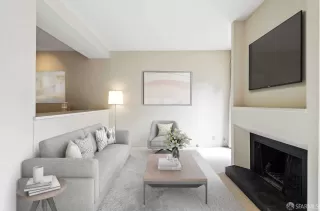 Photo #3: 424026631 Listing