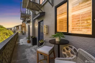 Photo #3: 424027191 Listing