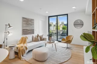 Photo #2: 424027467 Listing 