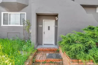 Photo #2: 424027724 Listing 