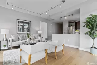 Photo #4: 424027805 Listing