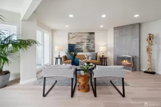 Photo #5: 424028212 Listing