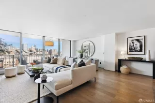 Photo #2: 424028305 Listing 