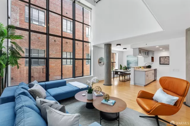 MLS: 424029178 Condo For Sale