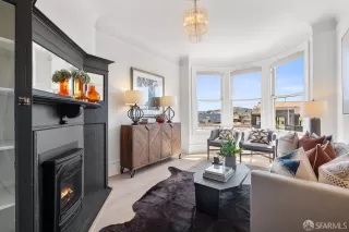 Photo #3: 424029432 Listing