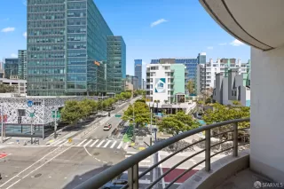 Photo #6: 424029846 Listing