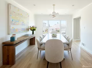 Photo #2: 424029971 Listing