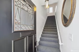 Photo #4: 424030603 Listing