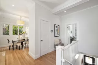 Photo #6: 424030603 Listing