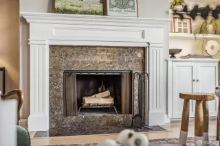 Photo #6: 424030885 Listing 