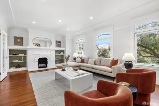 Photo #4: 424031158 Listing 