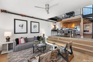 Photo #1: 424031267 Listing 