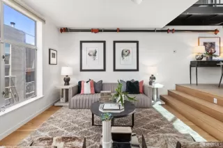 Photo #2: 424031267 Listing 