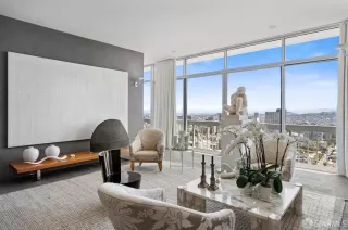 Photo #6: 424031495 Listing