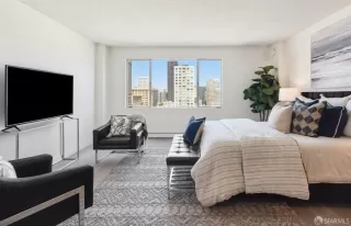 Photo #4: 424031742 Listing 