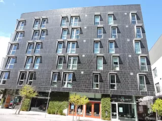 Photo #2: 424031886 Listing