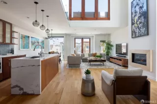 Photo #2: 424032665 Listing 