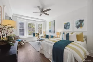 Photo #2: 424033406 Listing