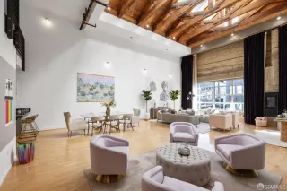 Photo #5: 424034030 Listing