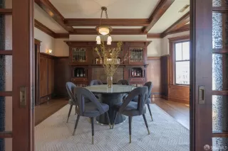 Photo #1: 424035540 Listing 