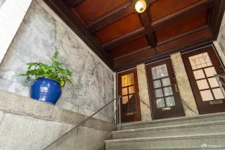 Photo #4: 424035540 Listing 