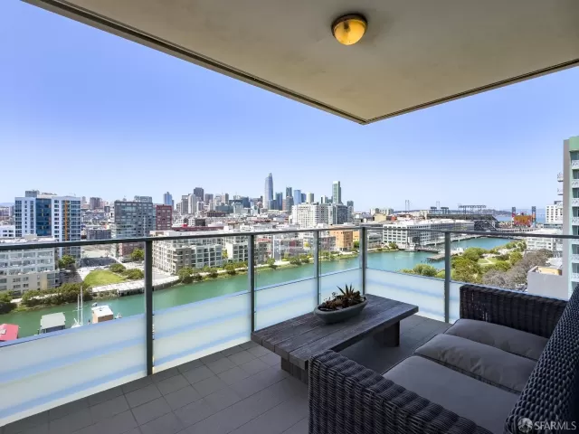 MLS: 424035963 Condo For Sale