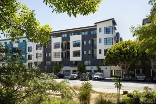 More Details about MLS # 424036892 : 1301 INDIANA STREET #302