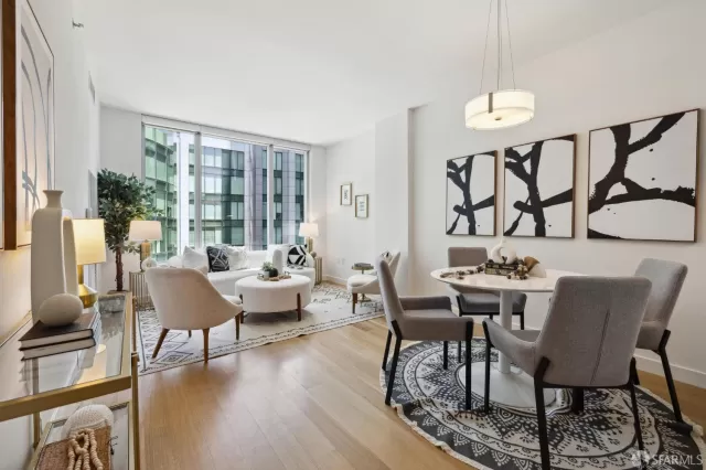 MLS: 424037029 Condo For Sale