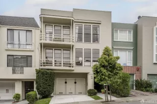 Photo #1: 424037096 Listing