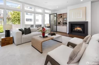 Photo #4: 424037235 Listing 