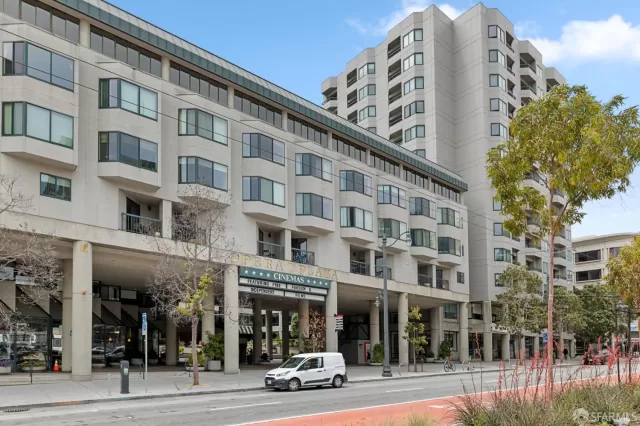 MLS: 424037793 Condo For Sale