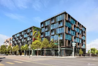 Photo #2: 424038333 Listing 