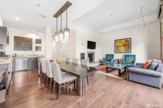 Photo #6: 424038507 Listing 