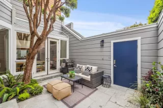 Photo #2: 424038727 Listing