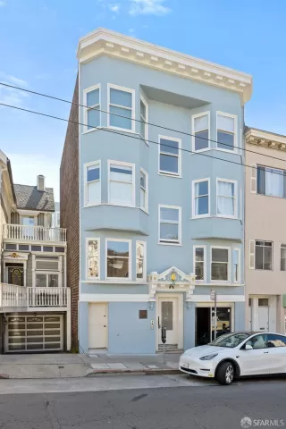 Photo #3: 424038954 Listing 