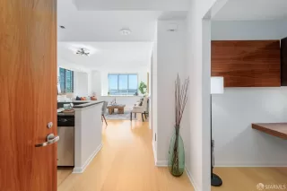 Photo #2: 424039582 Listing 