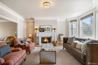 Photo #1: 424039598 Listing 