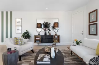 Photo #5: 424039938 Listing