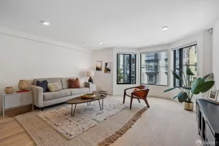 Click for more information on MLS # 424040073 : 1624 LARKIN STREET #1 More Details about MLS # 424040073 : 1624 LARKIN STREET #1