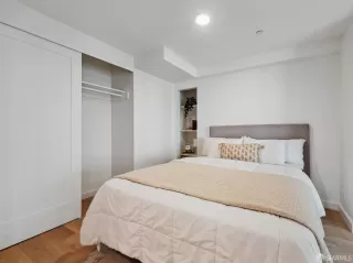 Photo #5: 424040073 Listing 