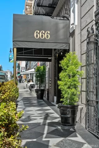 Photo #2: 424040500 Listing 