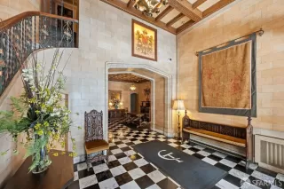 Photo #4: 424040500 Listing 