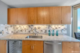 Photo #6: 424041009 Listing