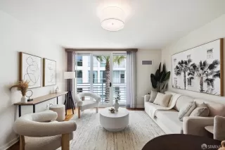 Photo #1: 424041401 Listing