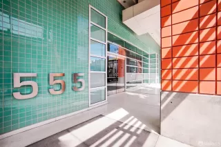 Photo #4: 424041401 Listing