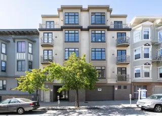 More Details about MLS # 424041996 : 1725 WASHINGTON STREET #8