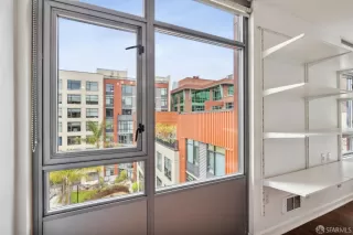 Photo #6: 424042551 Listing