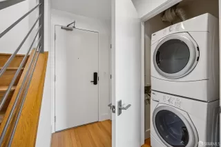 Photo #3: 424042832 Listing 