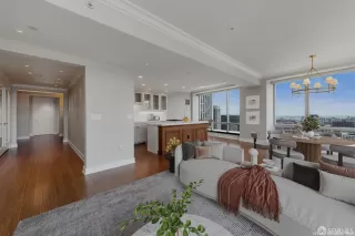 Photo #2: 424042863 Listing 