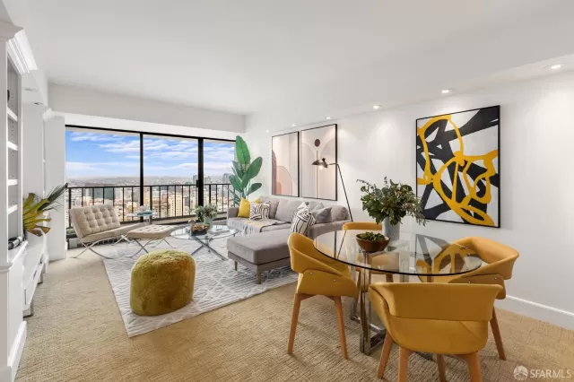 MLS: 424043398 Condo For Sale